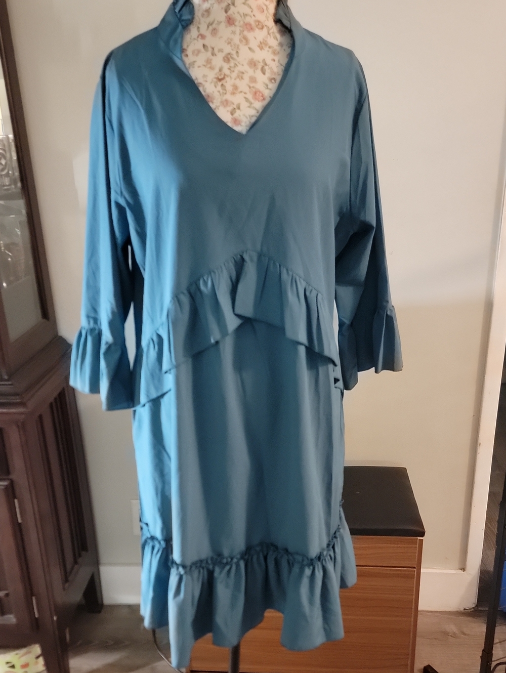 TURQUOISE Ruffle V-Neck Women’s Dress